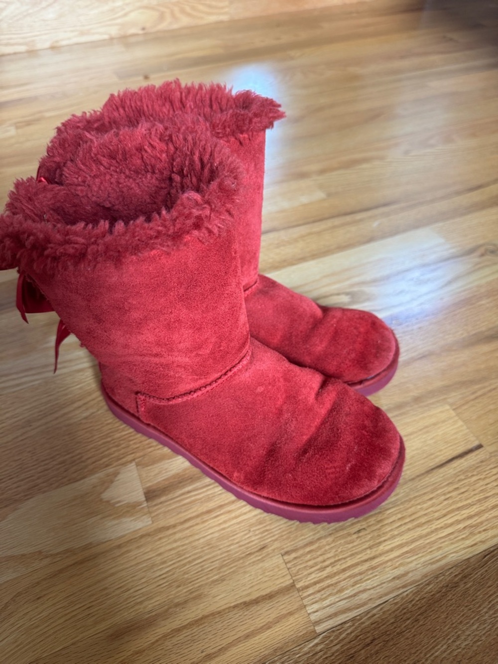 Women's Cozy UGG Red Shearling-Lined Winter Boots